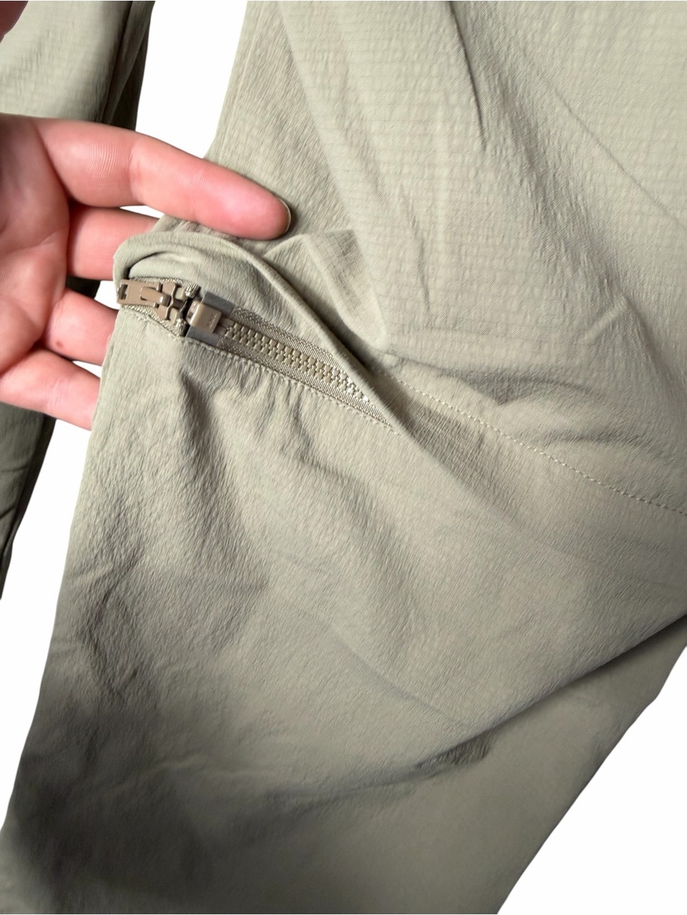 Prana Halle Hiking Pants Rollup and Convertible Size 4 Khaki Removable Pant Leg - Picture 7 of 11